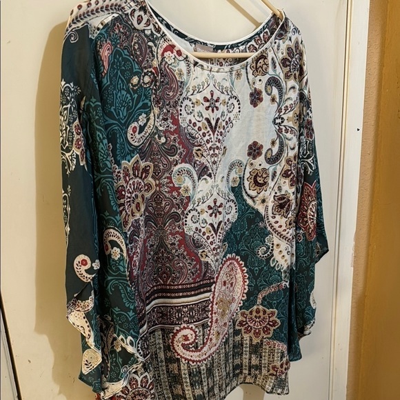 Chico size S/M Paisley Print Women's Top!! - Picture 8 of 10